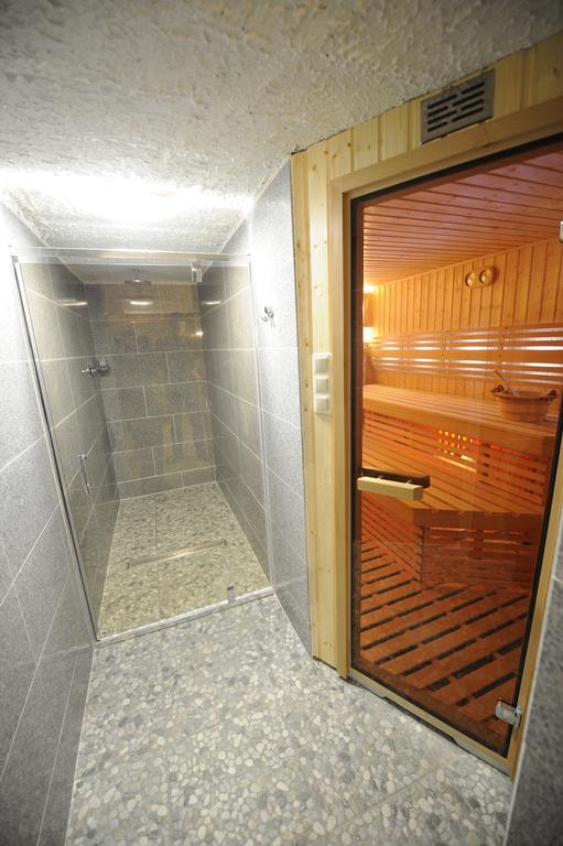 Apartamenty Ancymon Венгерска Гурка Екстериор снимка